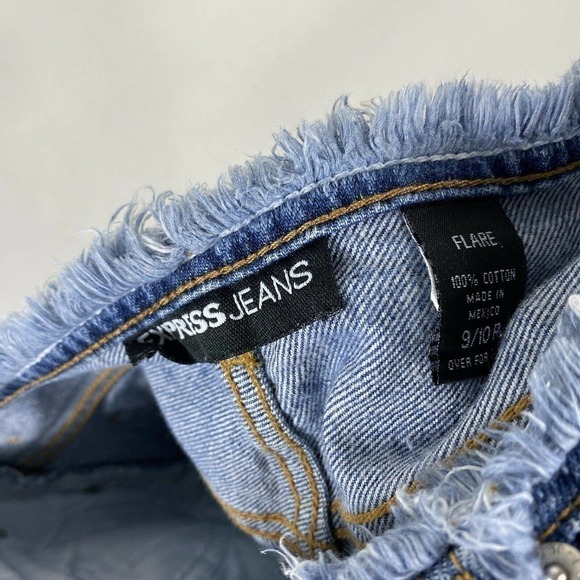 Express Frayed Trim Flare Leg Jeans - Picture 5 of 6